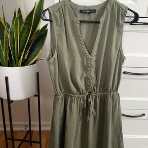 Dynamite Khaki Green Button-Front Midi Dress
